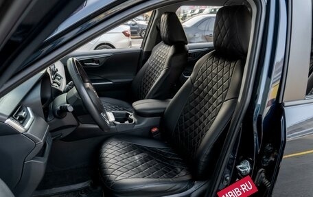 Toyota RAV4, 2020 год, 3 649 000 рублей, 10 фотография