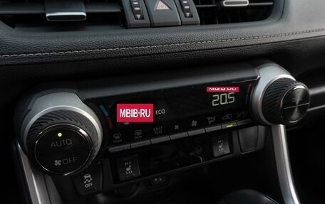 Toyota RAV4, 2020 год, 3 649 000 рублей, 19 фотография