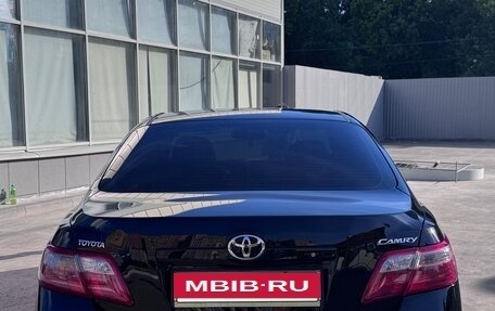 Toyota Camry, 2011 год, 1 430 000 рублей, 2 фотография