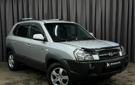 Hyundai Tucson III, 2008 год, 889 999 рублей, 3 фотография