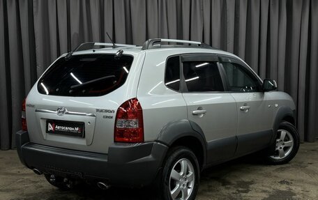 Hyundai Tucson III, 2008 год, 889 999 рублей, 5 фотография