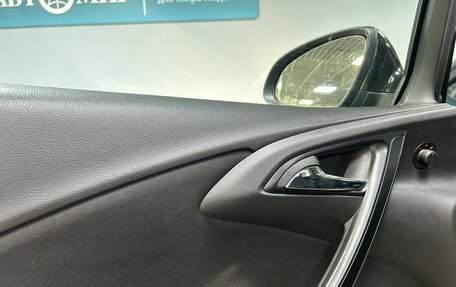 Opel Astra J, 2011 год, 623 000 рублей, 11 фотография