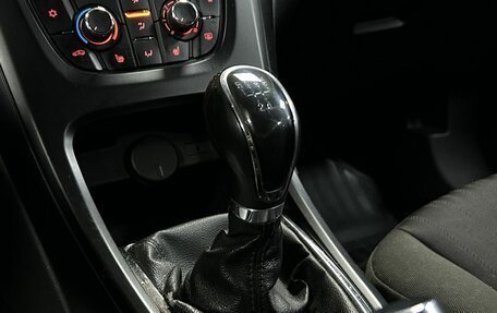 Opel Astra J, 2011 год, 623 000 рублей, 22 фотография