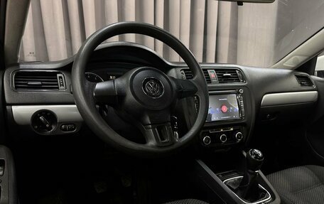 Volkswagen Jetta VI, 2012 год, 569 999 рублей, 8 фотография