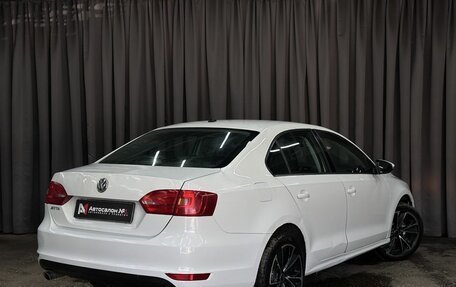 Volkswagen Jetta VI, 2012 год, 569 999 рублей, 4 фотография