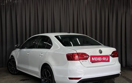 Volkswagen Jetta VI, 2012 год, 569 999 рублей, 3 фотография
