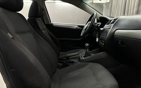 Volkswagen Jetta VI, 2012 год, 569 999 рублей, 11 фотография