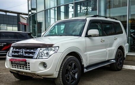 Mitsubishi Pajero IV, 2013 год, 2 478 000 рублей, 3 фотография