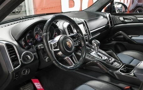 Porsche Cayenne III, 2015 год, 4 299 000 рублей, 16 фотография
