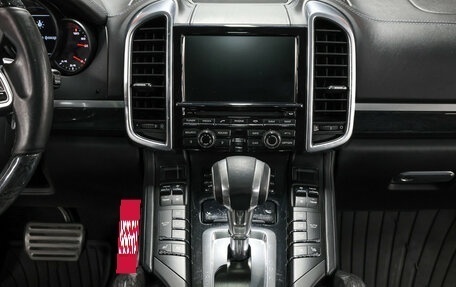 Porsche Cayenne III, 2015 год, 4 299 000 рублей, 15 фотография