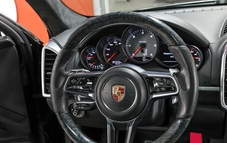 Porsche Cayenne III, 2015 год, 4 299 000 рублей, 17 фотография