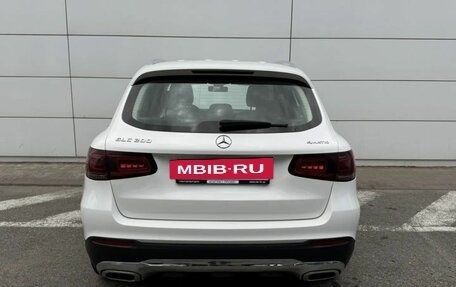 Mercedes-Benz GLC, 2019 год, 3 810 000 рублей, 7 фотография