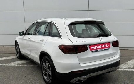 Mercedes-Benz GLC, 2019 год, 3 810 000 рублей, 8 фотография