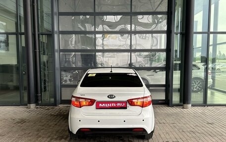 KIA Rio III рестайлинг, 2013 год, 690 000 рублей, 4 фотография