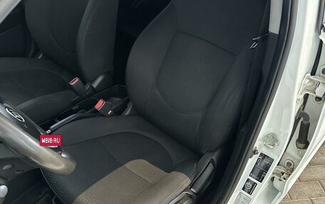 KIA Rio III рестайлинг, 2013 год, 690 000 рублей, 9 фотография