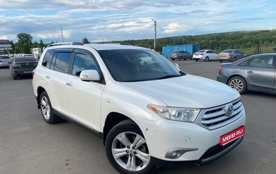 Toyota Highlander III, 2012 год, 2 150 000 рублей, 1 фотография