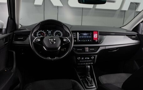 Skoda Rapid II, 2021 год, 1 637 000 рублей, 15 фотография