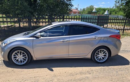 Hyundai Avante, 2011 год, 800 000 рублей, 13 фотография