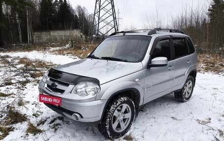 Chevrolet Niva I рестайлинг, 2015 год, 620 000 рублей, 2 фотография
