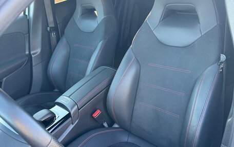 Mercedes-Benz A-Класс, 2020 год, 4 100 000 рублей, 14 фотография