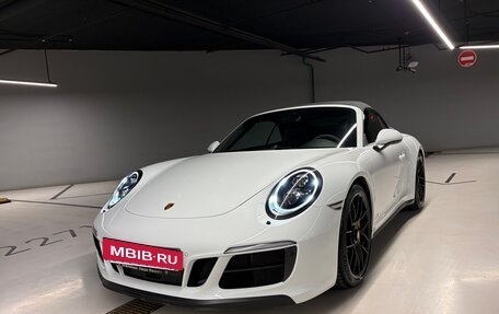 Porsche 911, 2019 год, 12 000 000 рублей, 10 фотография