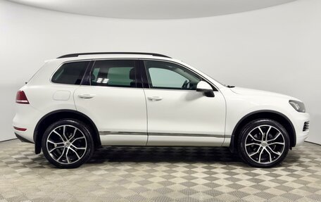 Volkswagen Touareg III, 2012 год, 2 499 900 рублей, 5 фотография