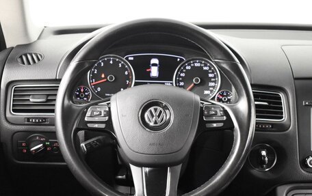 Volkswagen Touareg III, 2012 год, 2 499 900 рублей, 12 фотография
