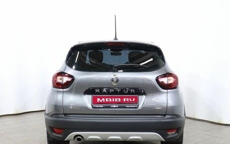 Renault Kaptur I рестайлинг, 2020 год, 1 575 000 рублей, 5 фотография