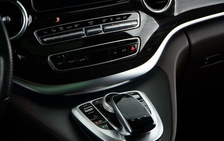 Mercedes-Benz V-Класс, 2017 год, 4 549 050 рублей, 17 фотография