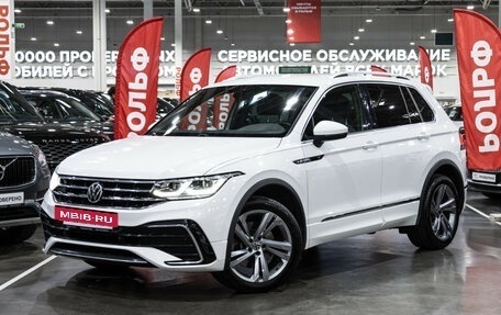 Volkswagen Tiguan II, 2021 год, 3 349 700 рублей, 2 фотография