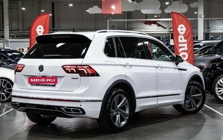 Volkswagen Tiguan II, 2021 год, 3 349 700 рублей, 8 фотография