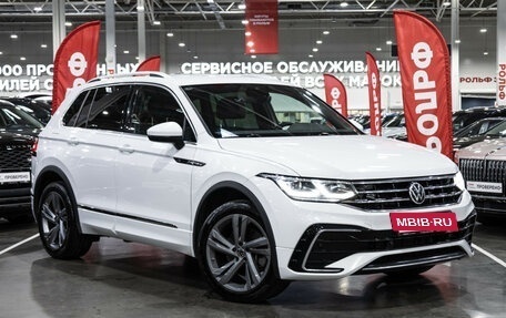 Volkswagen Tiguan II, 2021 год, 3 349 700 рублей, 6 фотография