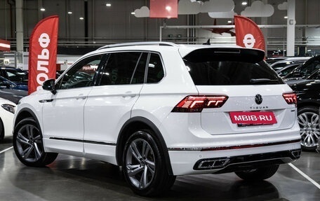 Volkswagen Tiguan II, 2021 год, 3 349 700 рублей, 12 фотография
