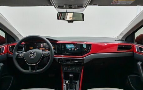 Volkswagen Polo, 2022 год, 1 520 000 рублей, 13 фотография