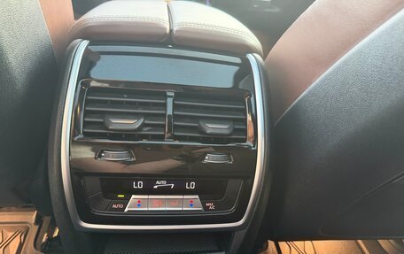 BMW X5, 2018 год, 6 700 000 рублей, 14 фотография