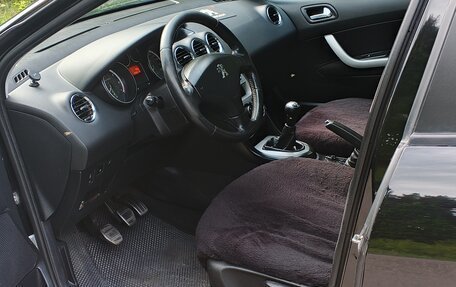 Peugeot 408 I рестайлинг, 2014 год, 665 000 рублей, 4 фотография