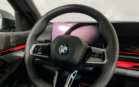 BMW 5 серия, 2025 год, 8 590 000 рублей, 17 фотография