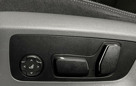 BMW 5 серия, 2025 год, 8 590 000 рублей, 19 фотография