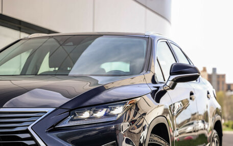 Lexus RX IV рестайлинг, 2017 год, 3 599 000 рублей, 2 фотография
