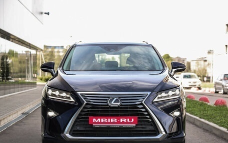 Lexus RX IV рестайлинг, 2017 год, 3 599 000 рублей, 4 фотография