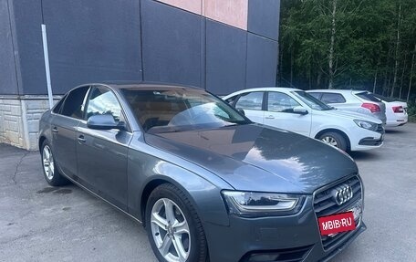 Audi A4, 2013 год, 1 190 000 рублей, 24 фотография