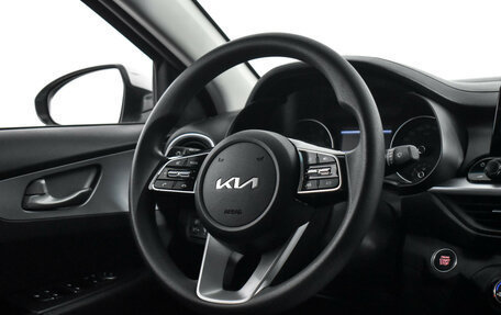 KIA K3, 2021 год, 1 785 000 рублей, 15 фотография