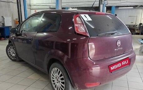 Fiat Punto III Punto Evo рестайлинг, 2013 год, 599 000 рублей, 4 фотография