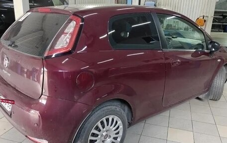 Fiat Punto III Punto Evo рестайлинг, 2013 год, 599 000 рублей, 3 фотография