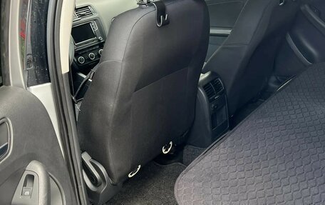 Volkswagen Jetta VI, 2013 год, 999 999 рублей, 9 фотография