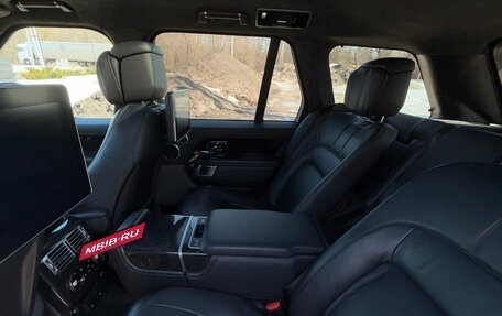 Land Rover Range Rover IV рестайлинг, 2018 год, 8 500 000 рублей, 16 фотография
