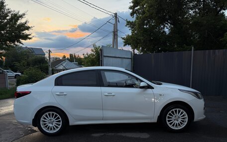 KIA Rio IV, 2019 год, 1 330 000 рублей, 6 фотография