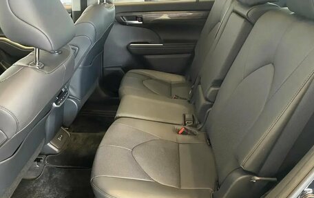 Toyota Highlander, 2026 год, 5 549 900 рублей, 21 фотография