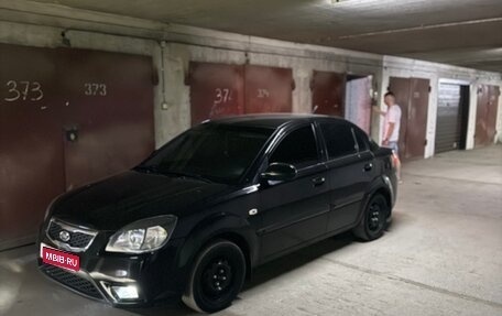 KIA Rio II, 2011 год, 600 000 рублей, 1 фотография