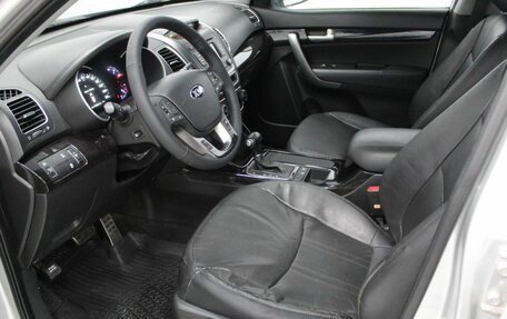 KIA Sorento II рестайлинг, 2014 год, 1 570 000 рублей, 18 фотография